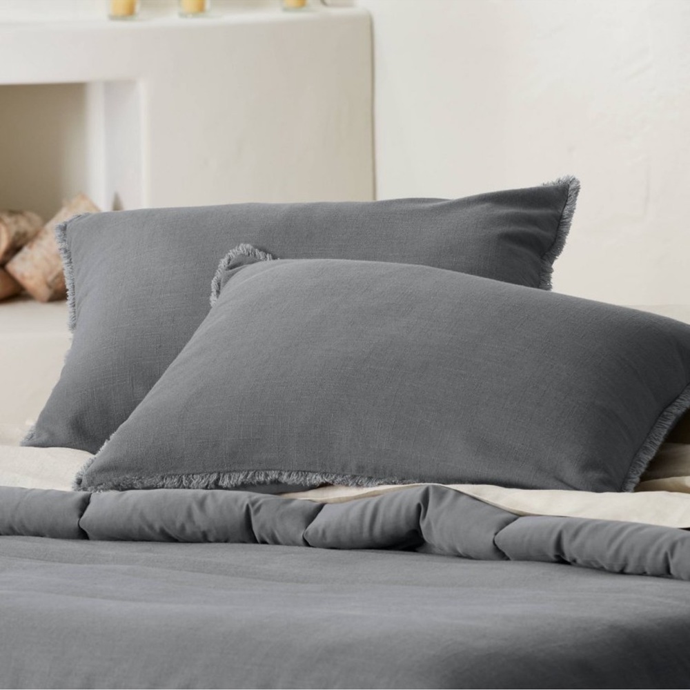 NEW 2 Casaluna Heavyweight Linen Blend Comforter Sham Dark Gray, Standard